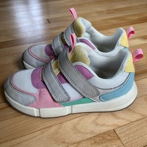 Cat & Jack sneakers size 12